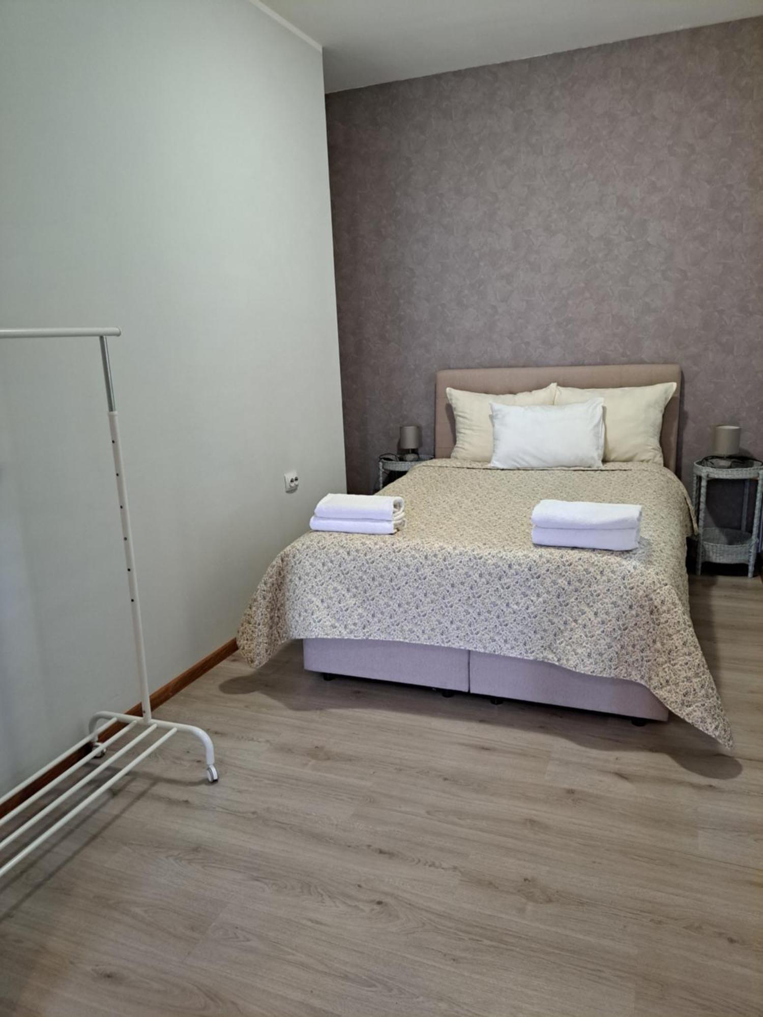 Apartmani Svitlana Sukosan Exterior photo