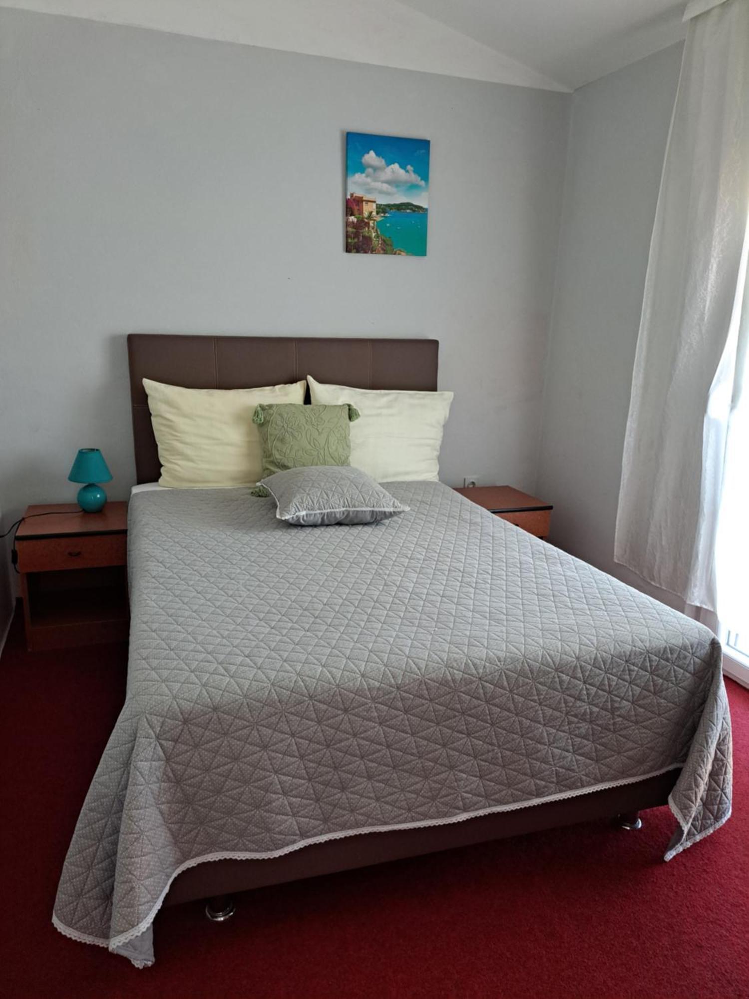 Apartmani Svitlana Sukosan Exterior photo